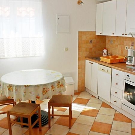 Apartments Pansion Franka Брист Екстер'єр фото
