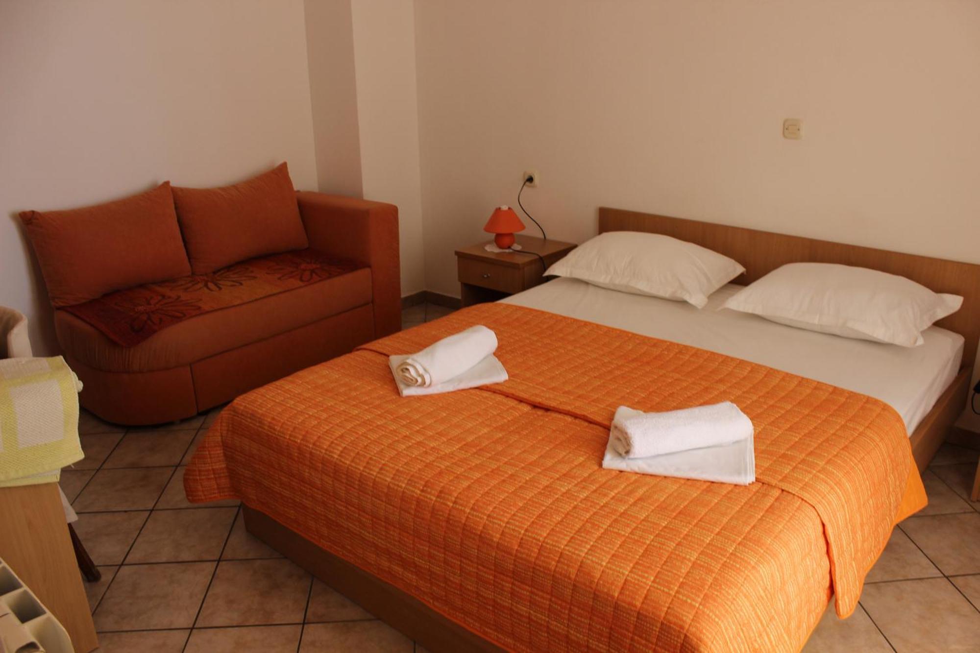 Apartments Pansion Franka Брист Екстер'єр фото