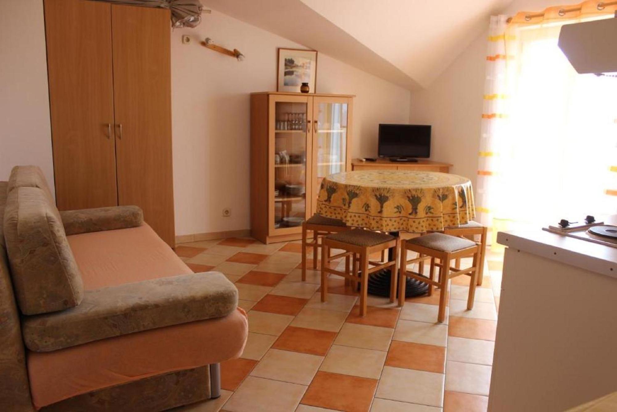 Apartments Pansion Franka Брист Екстер'єр фото